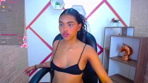 MY NAME IS MELODY online show from October 8, 6:01 pm