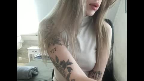 Melodie Sweet online show from February 10, 9:56 am