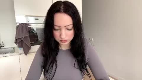 MeowAlika online show from July 7, 1:25 pm