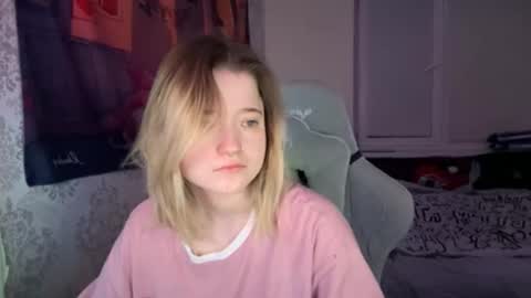 meowme online show from January 2, 10:11 pm