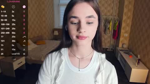 Julie online show from November 27, 11:24 am