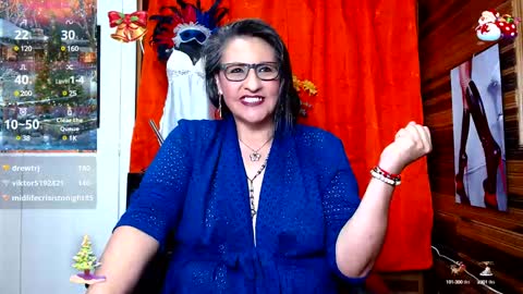 Snapshot of merlyna_goldens chatting on December 6, 1:33 pm My next birthday is December 11th. online show from December 6, 1:33 pm