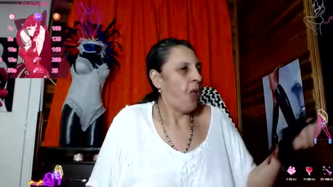 Snapshot of merlyna_goldens chatting on January 23, 3:16 am My next birthday is December 11th. online show from January 23, 3:16 am