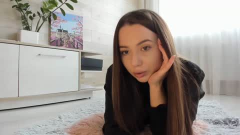Snapshot of meryfoxxx chatting on March 5, 1:17 pm meryfoxxx online show from March 5, 1:17 pm