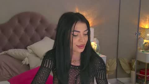 Snapshot of metishacaprice chatting on March 6, 8:41 am Metisha online show from March 6, 8:41 am