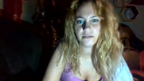 Snapshot of mezzy69 chatting on September 17, 8:34 am mezzy69 online show from September 17, 8:34 am