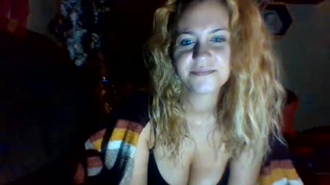 Snapshot of mezzy69 chatting on September 26, 8:23 am mezzy69 online show from September 26, 8:23 am