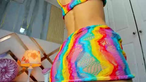 Snapshot of mhia_sweet chatting on September 29, 3:28 pm Mhia  online show from September 29, 3:28 pm