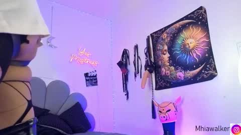 Mistress Corleone online show from November 1, 2:37 am