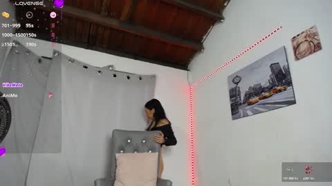 Snapshot of mia120923 chatting on January 19, 1:00 am Mia online show from January 19, 1:00 am