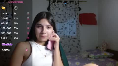 Snapshot of mia__lopez_ chatting on February 14, 11:09 pm Mia online show from February 14, 11:09 pm