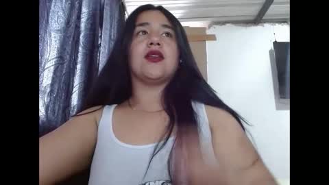 mia_beautiful1 online show from April 13, 7:36 pm