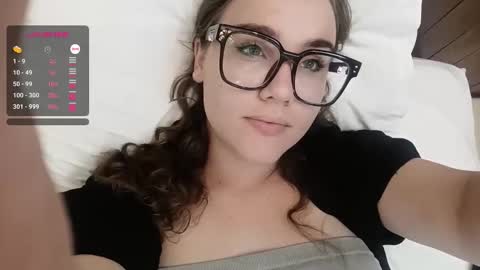 mia_boone online show from October 8, 6:45 pm