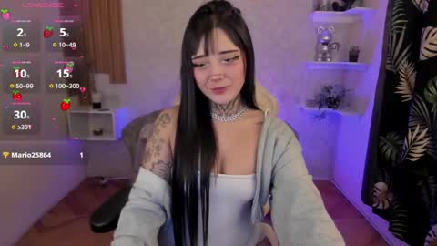 Mia online show from December 29, 6:45 am