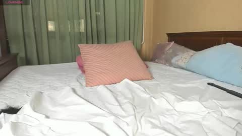 Ami online show from September 28, 9:36 am