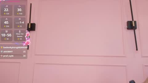 Mia 3 online show from April 22, 2:52 am