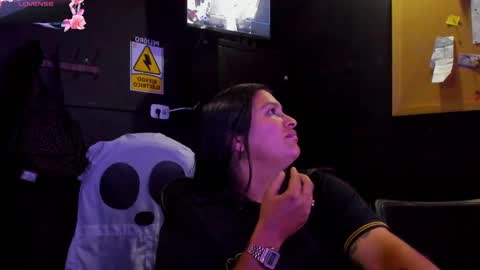 Mia daniela  online show from October 7, 4:17 am
