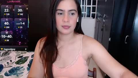 Snapshot of mia_danielsx chatting on February 22, 2:06 am Mia online show from February 22, 2:06 am