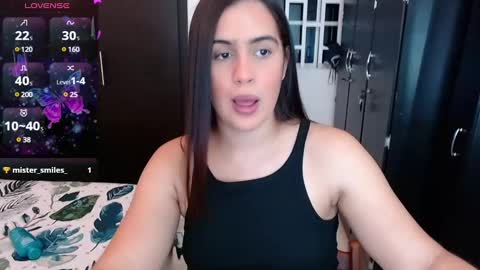 Snapshot of mia_danielsx chatting on January 19, 2:04 am Mia online show from January 19, 2:04 am