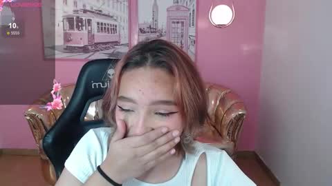 Mia online show from October 27, 2:12 pm