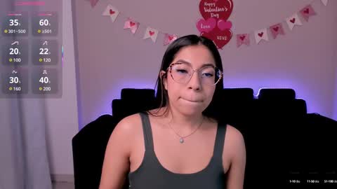 Snapshot of mia_gothzx chatting on February 9, 12:19 pm Mia online show from February 9, 12:19 pm