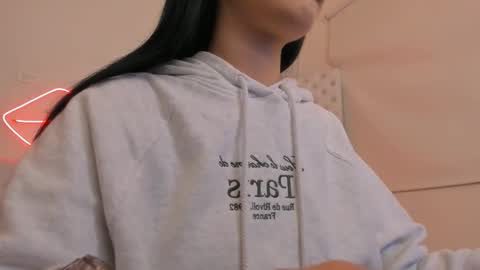    online show from February 7, 12:17 pm