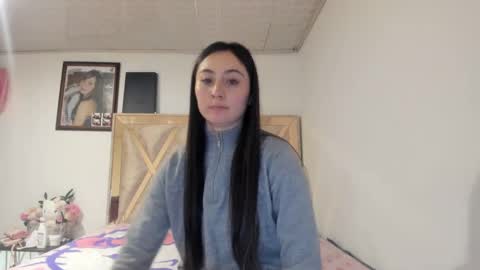 mia kaneee online show from September 15, 12:19 am