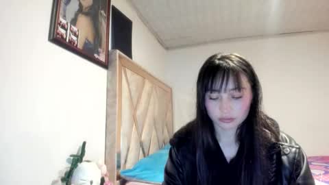 mia kaneee online show from January 9, 10:58 pm