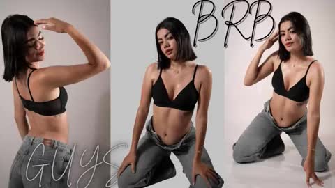 Mia online show from January 8, 4:05 am