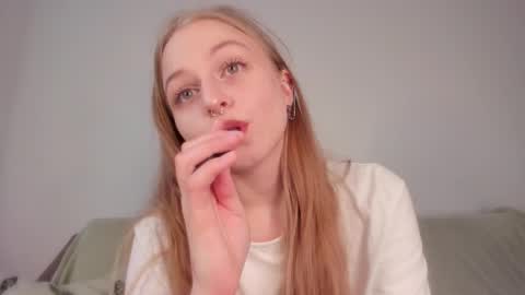 Mia here Appreciate your support online show from March 19, 4:11 pm