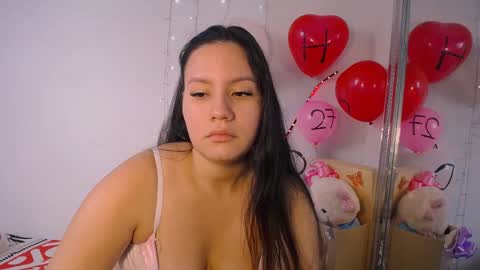 Snapshot of mia_reys chatting on December 12, 11:40 am mia reys online show from December 12, 11:40 am