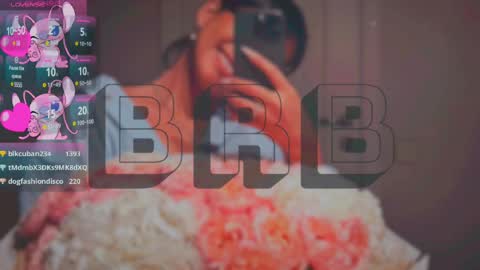 Mia online show from March 10, 6:27 am