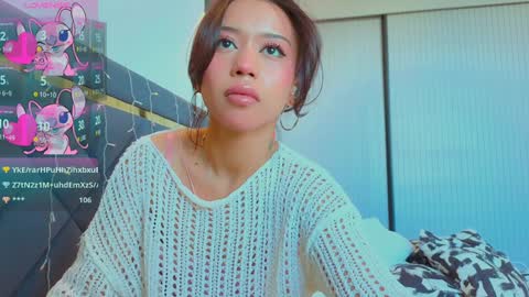 Mia online show from February 1, 6:32 am