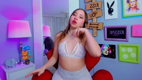 Mia  online show from December 1, 12:41 pm