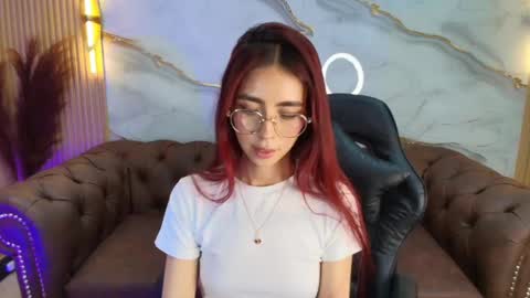 Snapshot of mia_tf chatting on September 22, 1:31 pm Mia online show from September 22, 1:31 pm