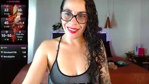 MIA  online show from October 16, 8:33 pm