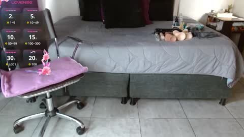 MIA  online show from September 28, 2:44 pm