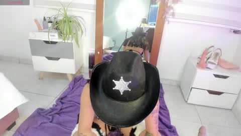 mia_zafir online show from November 30, 3:32 am