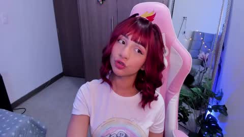 Snapshot of miaa_06 chatting on February 28, 4:21 am mia nicolle online show from February 28, 4:21 am