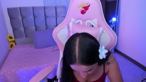 Snapshot of miaa_06 chatting on October 4, 2:06 am mia nicolle online show from October 4, 2:06 am