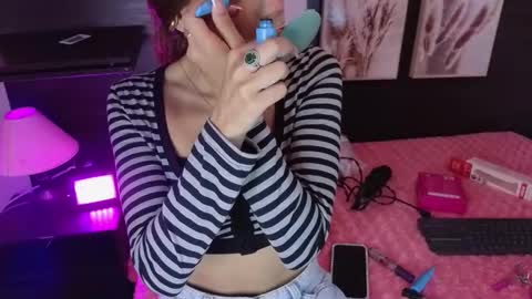 miaa_as_ online show from October 10, 2:55 pm