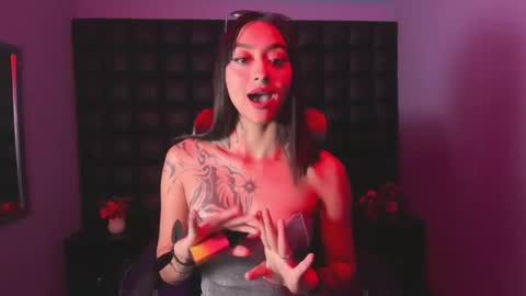 Snapshot of miaa_thopmson chatting on October 14, 7:49 pm Miaa online show from October 14, 7:49 pm