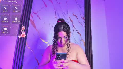 Mia online show from July 6, 10:56 pm