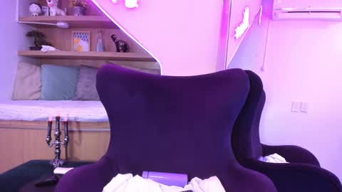 Snapshot of miaamane chatting on March 7, 12:34 pm Mia online show from March 7, 12:34 pm