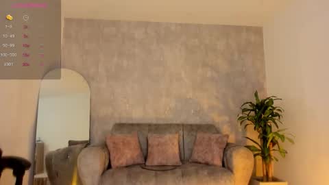 miacooper online show from December 1, 12:19 pm