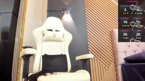 Mia Carter  Schedule 800 - 1430 gtm-5 online show from February 19, 2:11 am