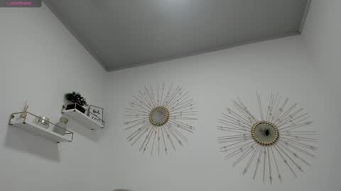 Miah Collins online show from October 30, 12:06 pm