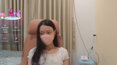 miahchan68 online show from December 3, 12:29 pm