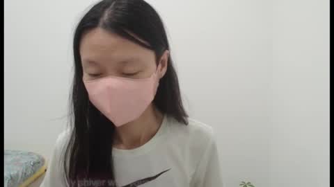 miahchan68 online show from October 12, 10:23 pm