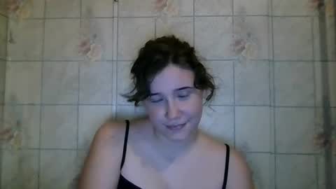 Mia online show from June 26, 3:02 pm